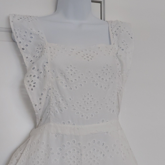 White open back midi lace belted jumpsuit - Picture 2 of 5